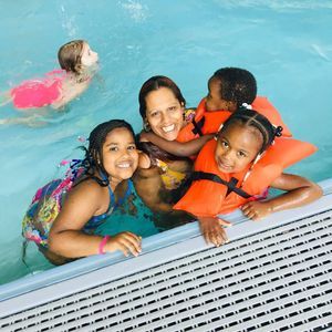 Meet your Posher, Angelina